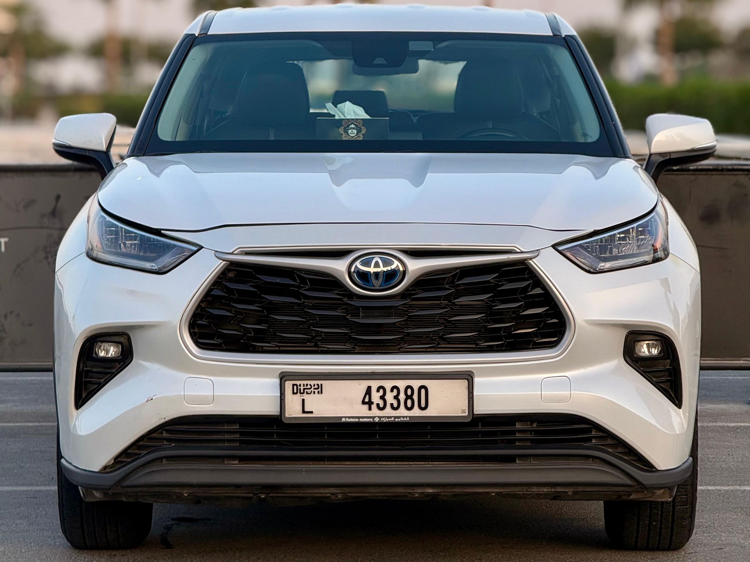 Luxury Chauffeur Service in Dubai