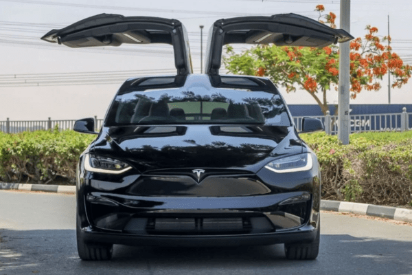 Rent Tesla in Dubai